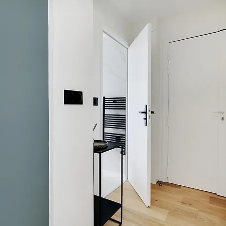 13 - Beautiful L013 Appartement *